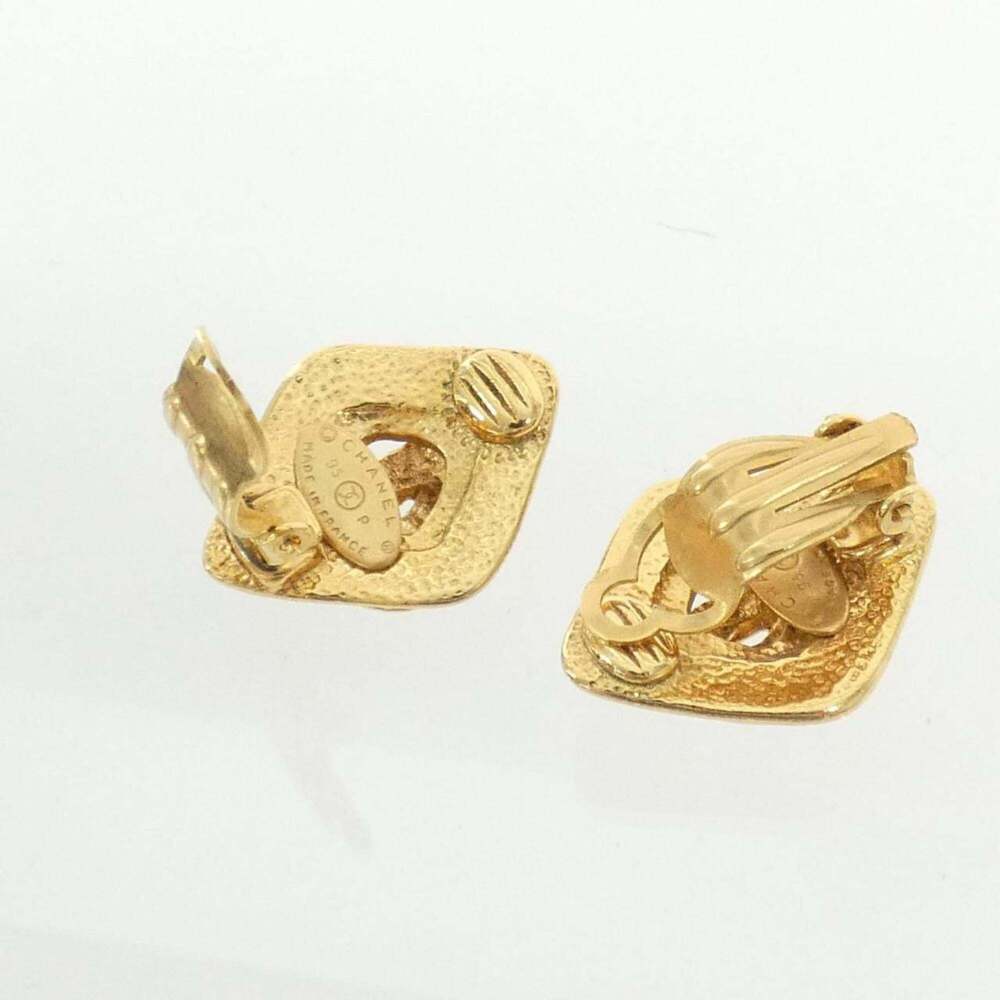 CHANEL Authentic Gold Earrings - Picture 3 of 3